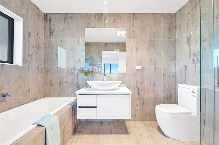 6 Hinoki Way Flat Bush_21