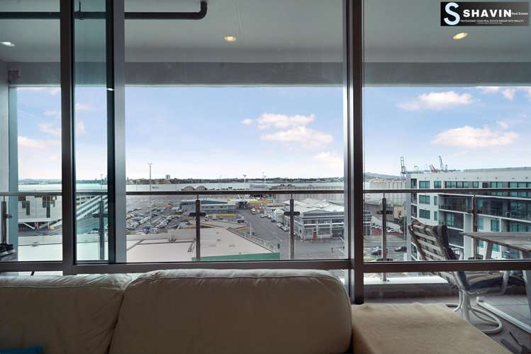 906/30 Beach Road Auckland Central_9