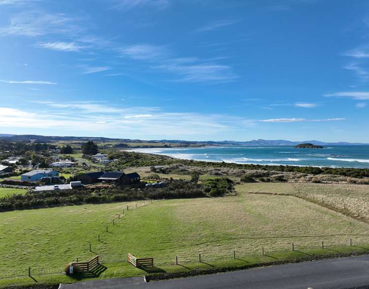 11 Otuarae Drive Taieri Beach_11