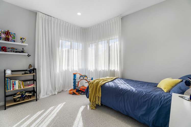 6 Dorchester Place Orewa_13