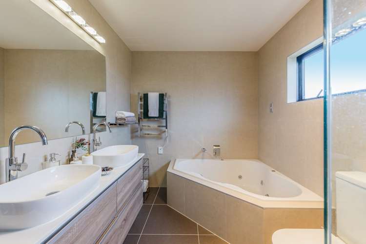 26 San Prospero Crescent Henderson_11