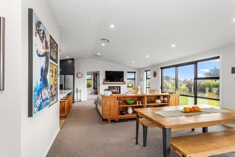 29 Ochail Way Otatara_9