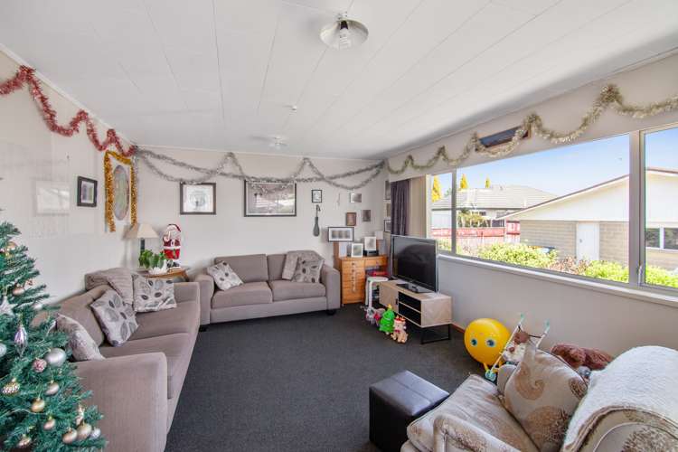 3/4a Maitland Avenue Stoke_4