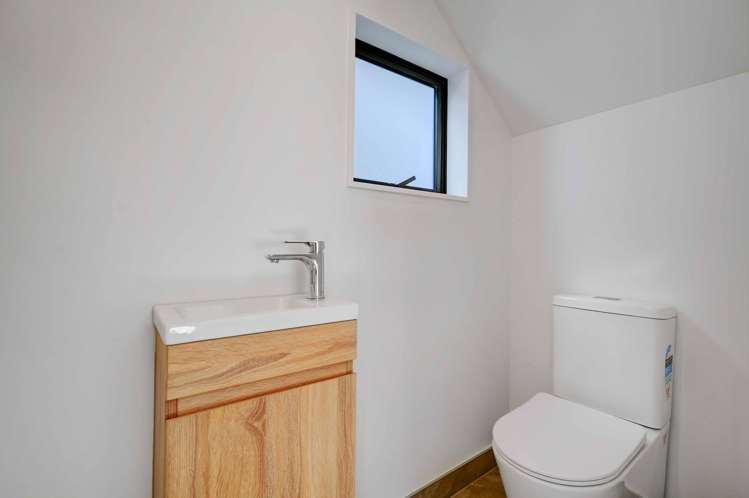 17 & 19 Aratuhia Lane Papakura_10