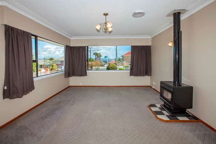 29 Pinewood Street Avondale_4