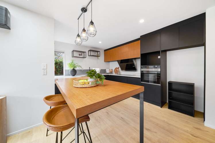 2/9 Alma Road Milford_11