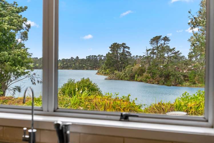 113 Sandspit Road Waiuku_1