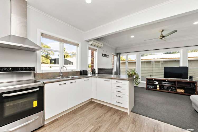 186a Henderson Valley Road Henderson_5