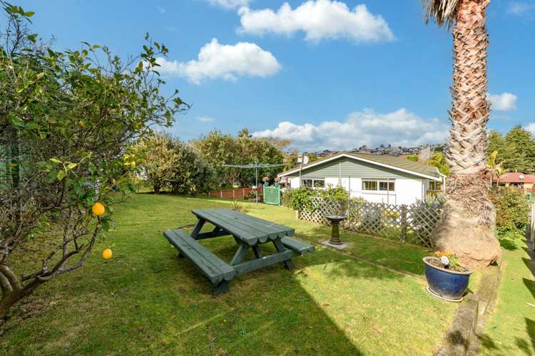 21 Tarata Street Matua_17