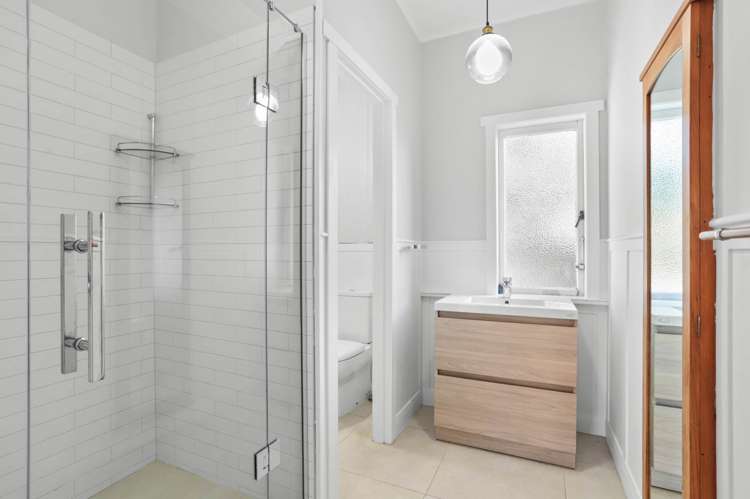 18a Ahiriri Avenue Avondale_10