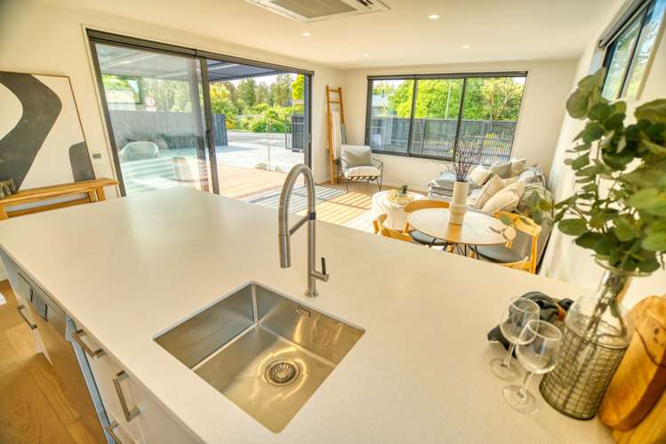 30 Brownlee Drive Moana_6