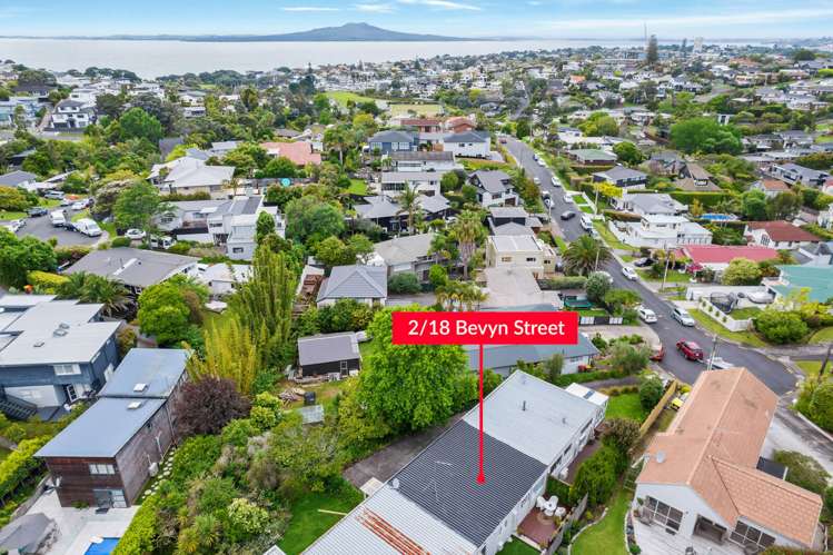 2/18 Bevyn Street Castor Bay_11