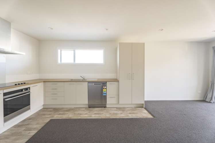 7/5 Dyer Street Whitiora_2