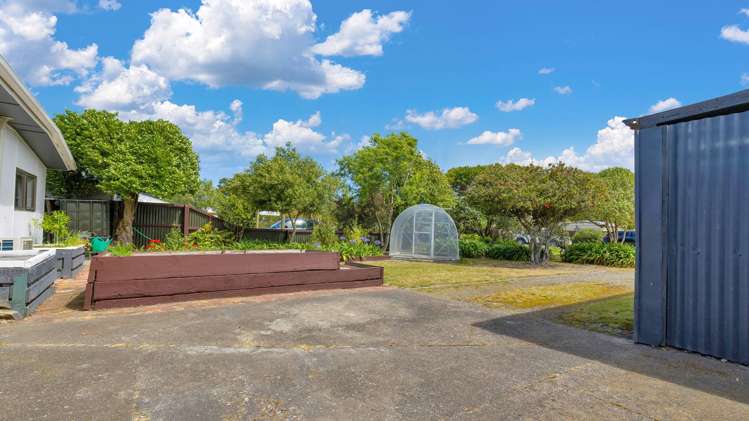 20 Holton Road Amberley_14