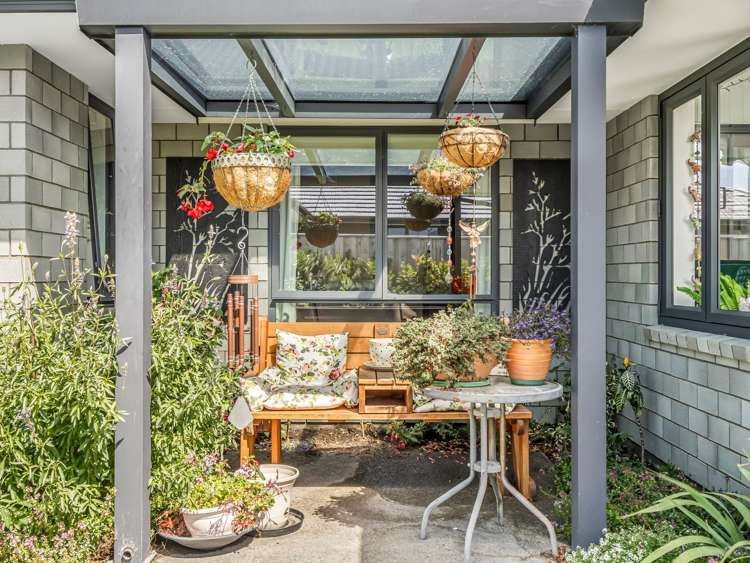 1 Mary Place Darfield_32