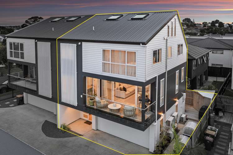 5b Holland Avenue Point England_31