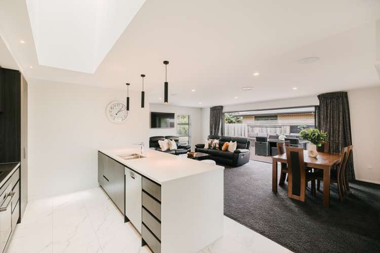 12 Serenity Crescent Kelvin Grove_13