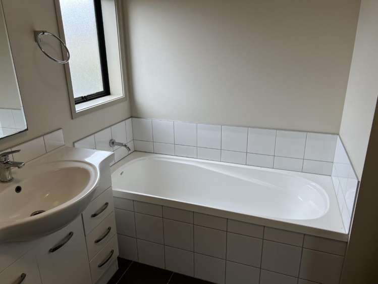 228/172 McLeod Road Te Atatu South_8