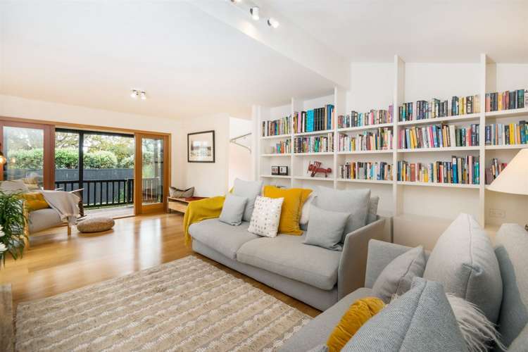 24a Russell Street Stanley Point_10