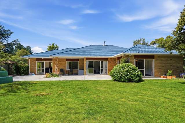 Countryside Charm with Modern Living