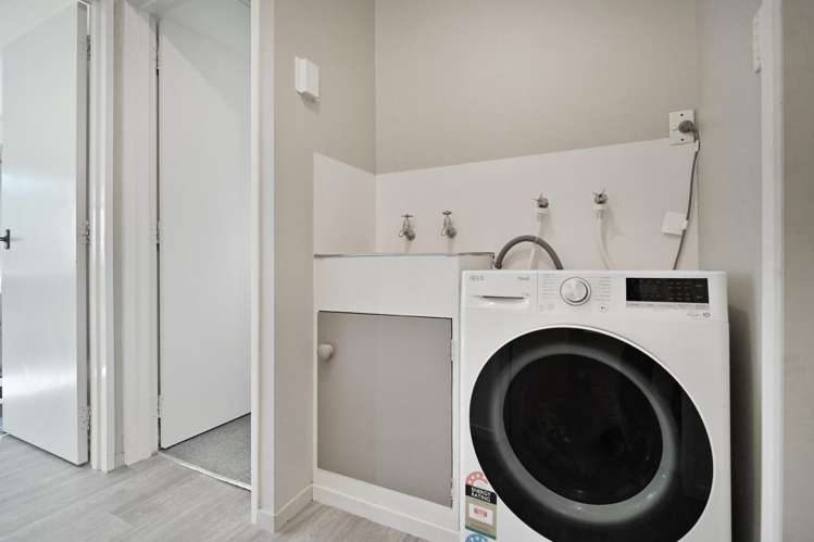 2/705 Jervois Street Mayfair_7