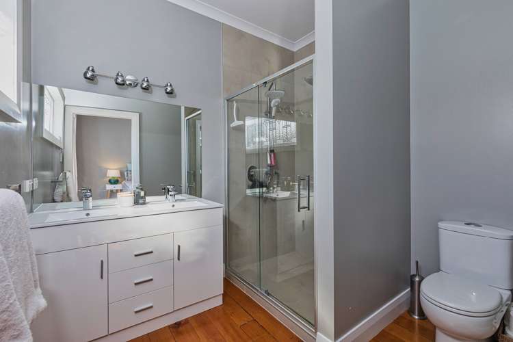 98 Fowlds Avenue Sandringham_11