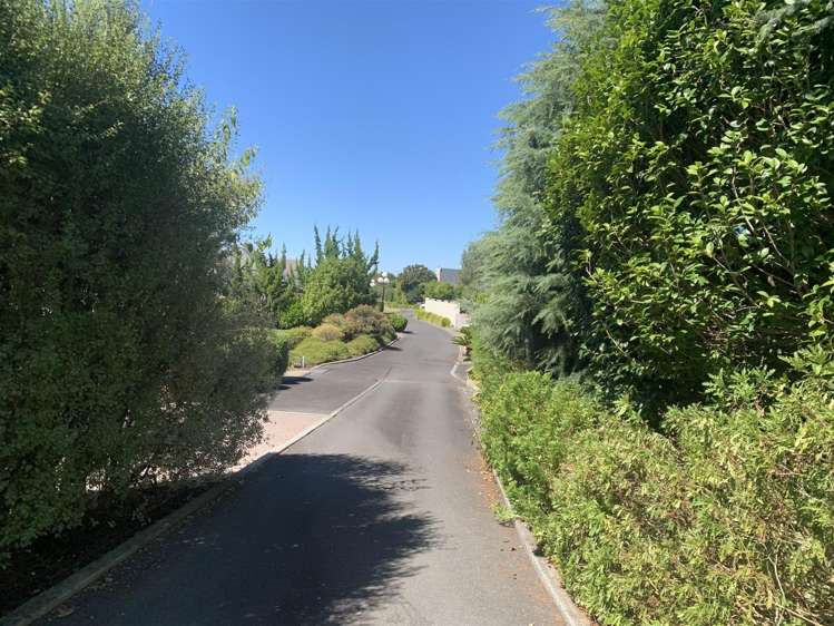 6 River Oaks Place Pukete_13