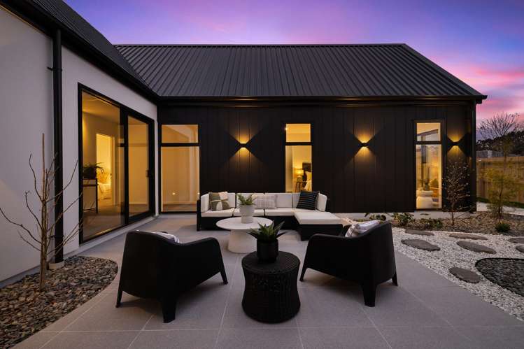 2 Alan James Lane Prebbleton_27