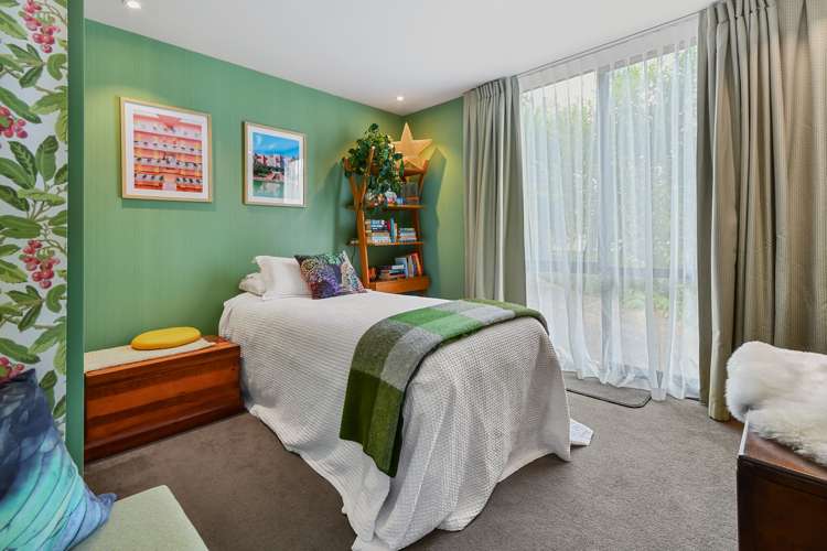 1833 East Coast Road Whakatiwai_19