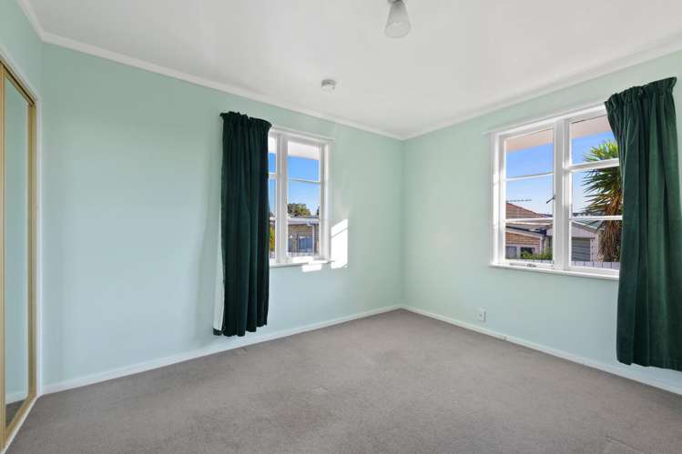 1 Freeland Avenue Mount Roskill_8