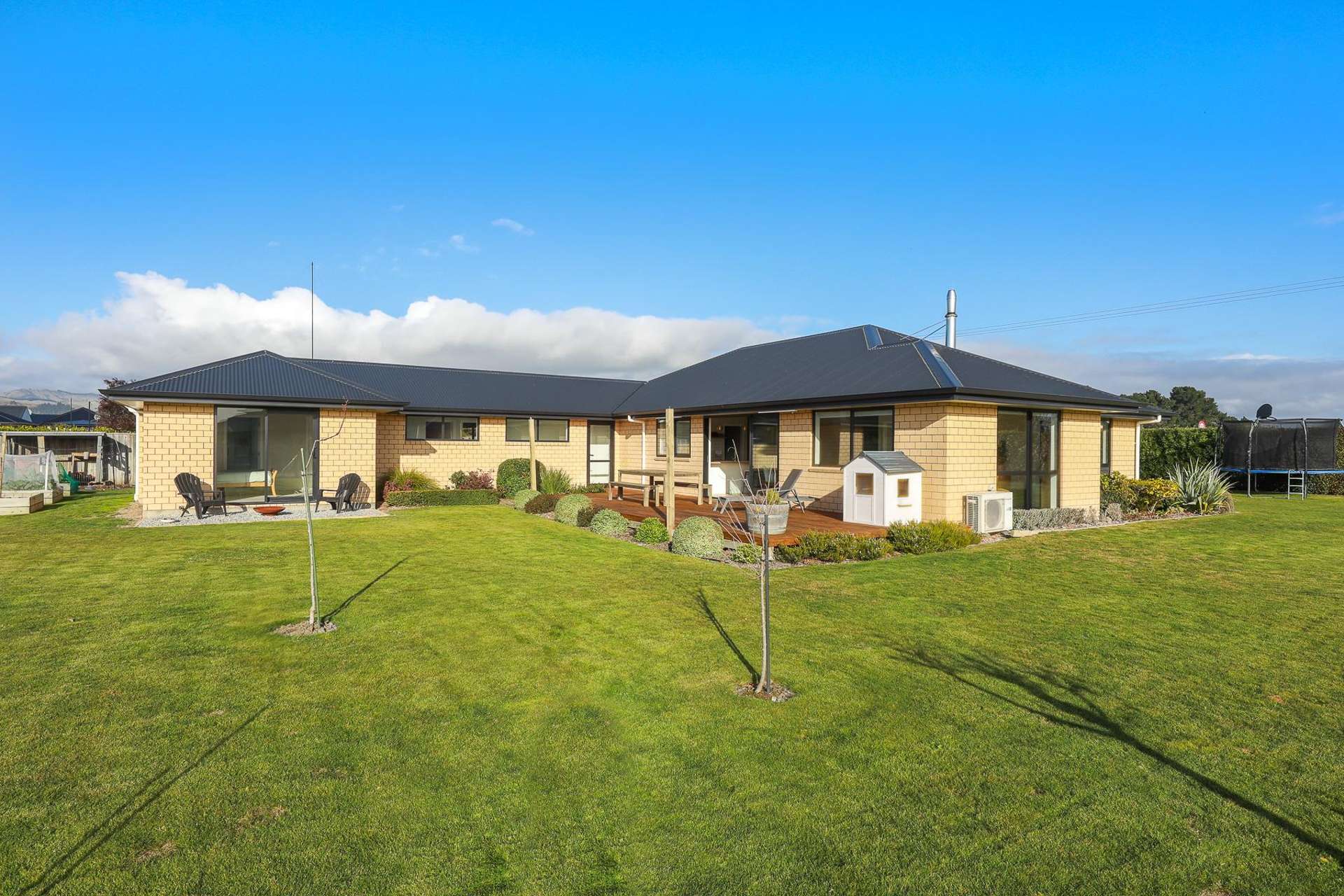 11 Aerodrome Road Burleigh_0