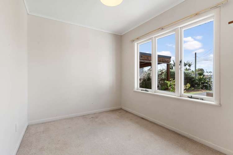 19 Ranui Station Road Ranui_16