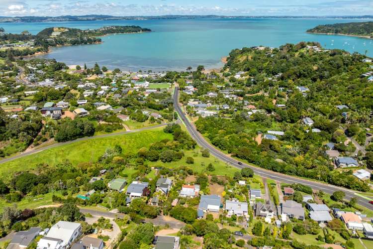 12 Moana Avenue Surfdale_11