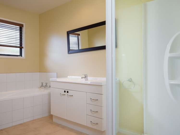 26 Hope Drive Witherlea_12