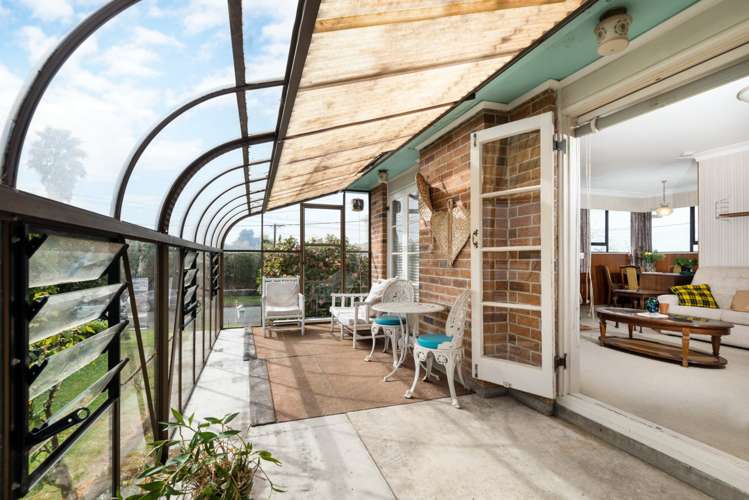 10 Graham Avenue Te Atatu Peninsula_11