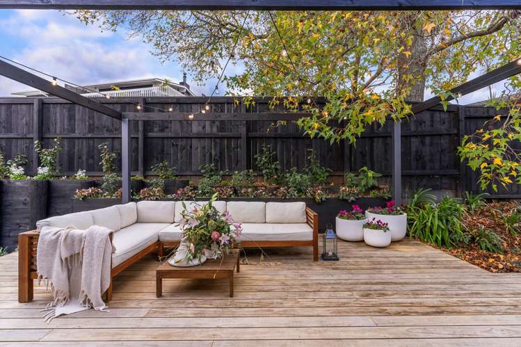 89a Fairclough Road Beach Haven_13