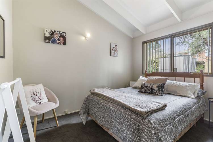 1/39 Miltonia Avenue Te Atatu South_6