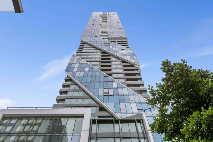 4901/10 Commerce Street City Centre_33
