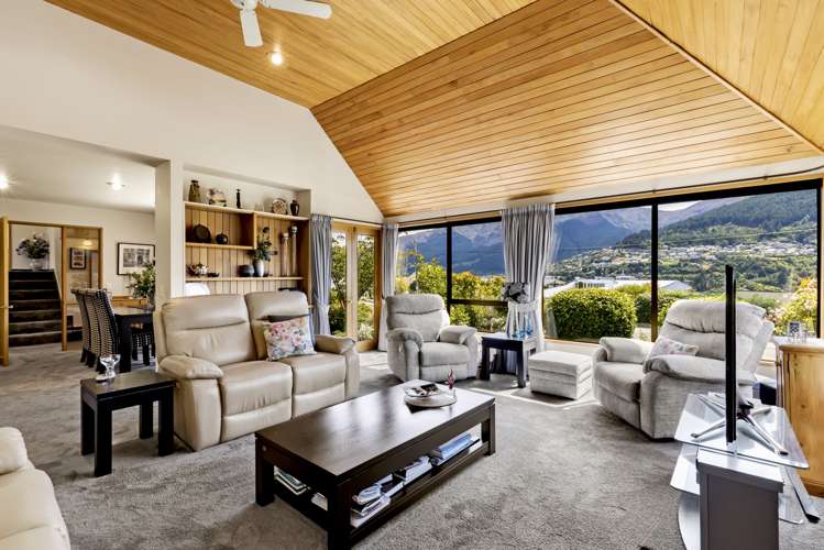 436 Peninsula Road Kelvin Heights_5