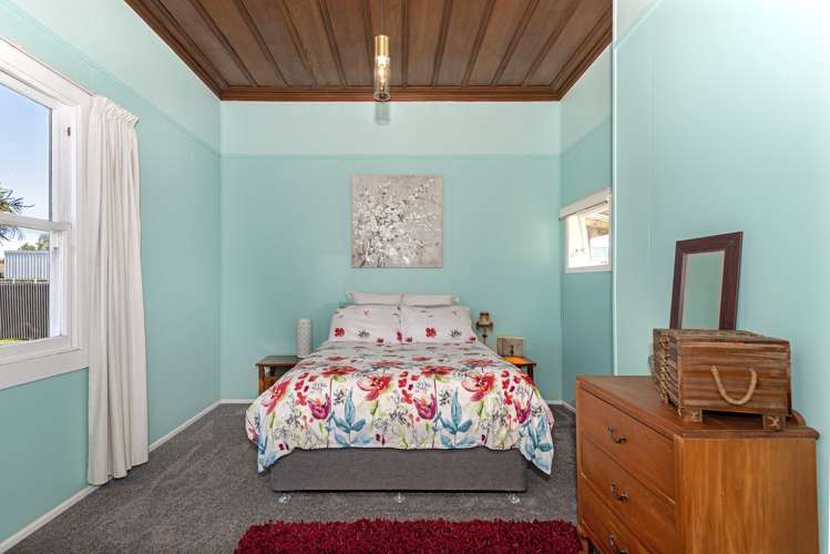 34 De Lautour Road Inner Kaiti_8