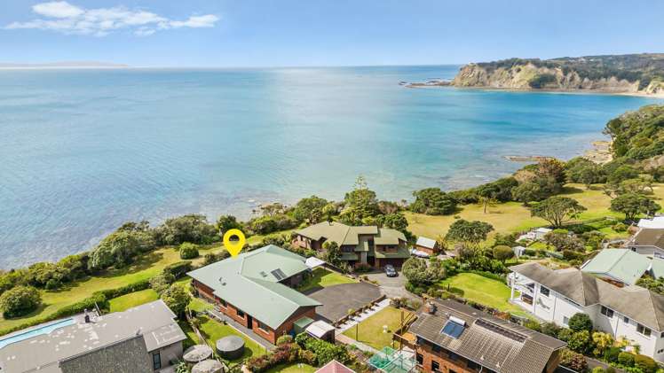 146 Pacific Parade Army Bay_4