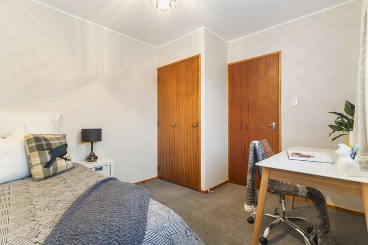 16 Faith Bullock Place New Lynn_13