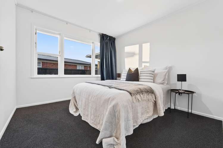 16 Fenwick Crescent Hillcrest_28