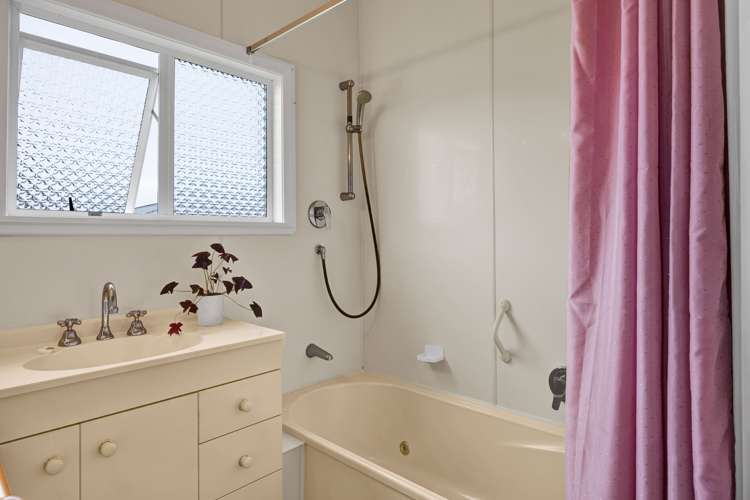 81 Omata Road Marfell_25