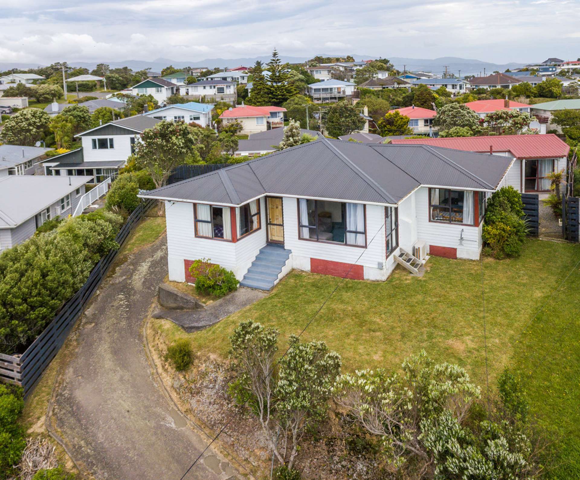 13 Brooker Grove Newlands_0