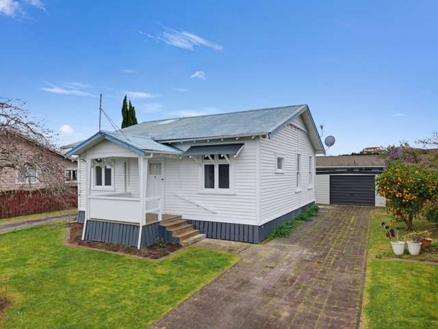 56 Station Road Paeroa_2
