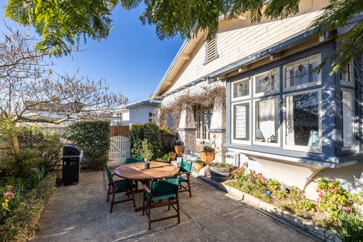 10 Latham Street Napier South_12