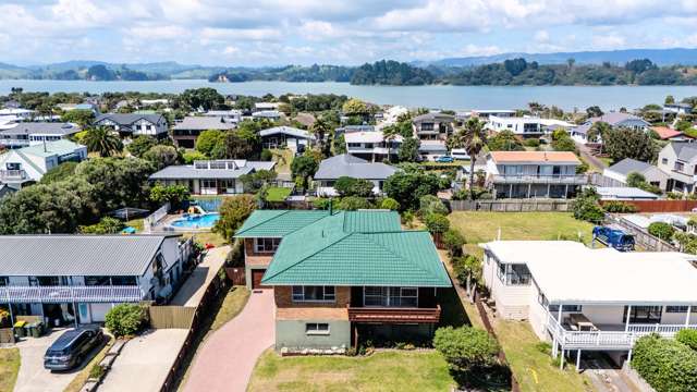 218 Ocean Road Ohope_1