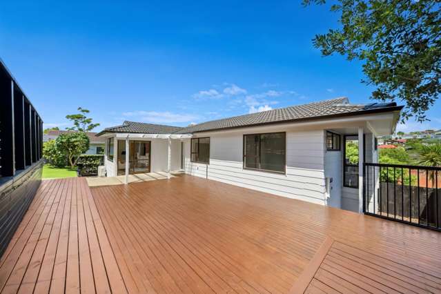 Coastal Living, Large Section, Stylishly Renovated