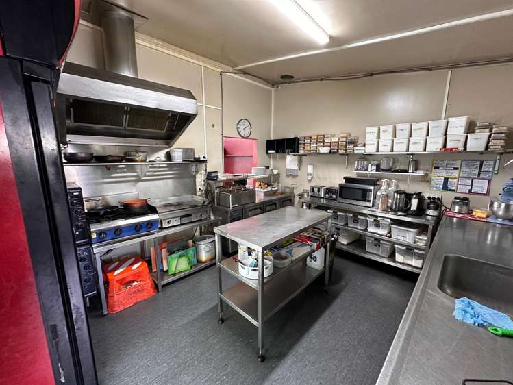 Shop 3/67 London Street Hamilton Central_2